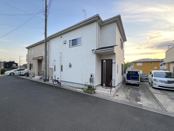 厚木市飯山南1　戸建