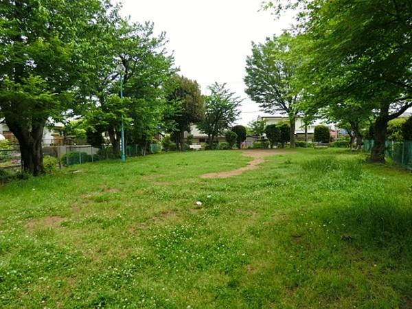 伊勢原市高森台3丁目の土地(愛甲原しま公園)