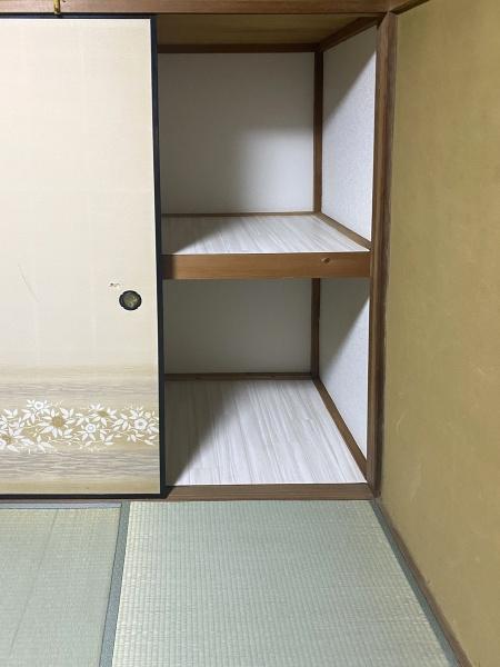 伊勢原市東大竹の中古一戸建て(収納)