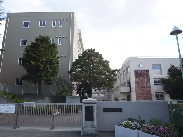 厚木市鳶尾1期　新築　2号棟(厚木市立荻野中学校)