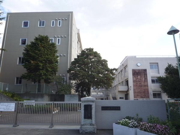 厚木市鳶尾2期　新築(厚木市立荻野中学校)
