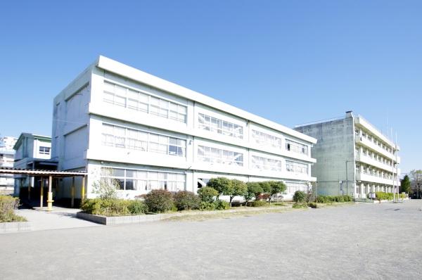 厚木ダイカンプラザ(厚木市立厚木第二小学校)