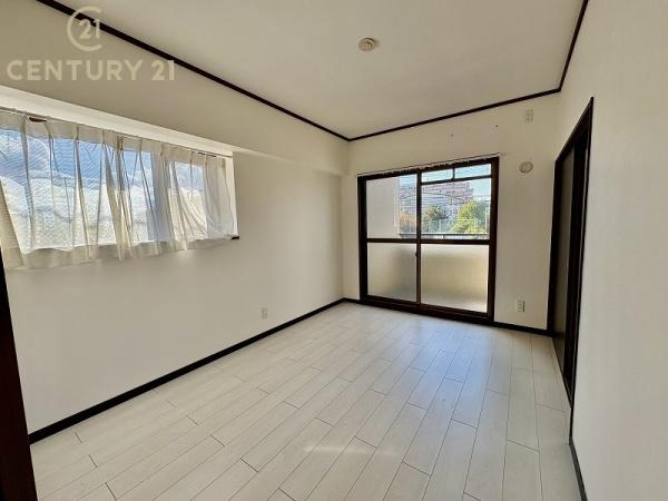 アムール和白駅