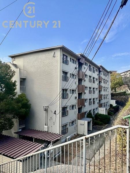 笹の台団地4号棟