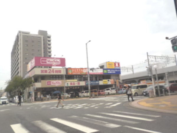福岡市西区姪の浜６丁目の土地(マックスバリュエクスプレス姪浜駅前店)