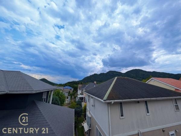 糟屋郡新宮町花立花２丁目の中古一戸建て