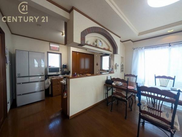 糟屋郡新宮町花立花２丁目の中古一戸建