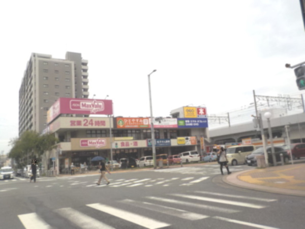 グリーンマンション姪浜(マックスバリュエクスプレス姪浜駅前店)