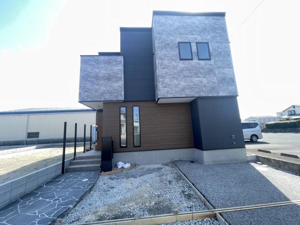 津島市埋田町２丁目の新築一戸建