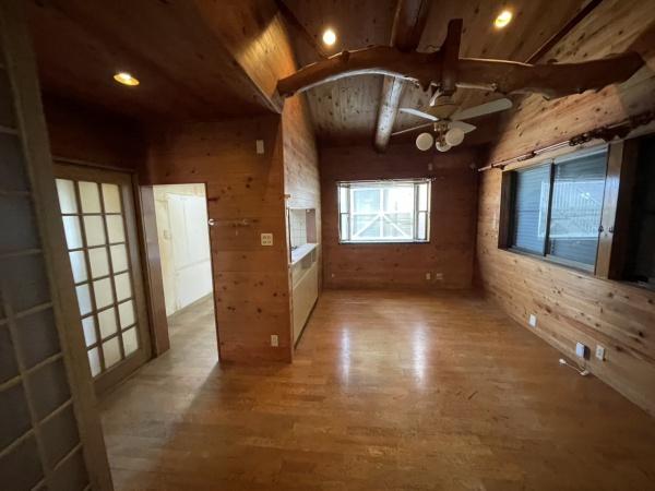 一宮市東加賀野井字川原の中古一戸建て