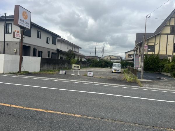 越津町字馬三味駐車場・資材置場用地