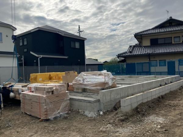 愛西市草平町六下の新築一戸建