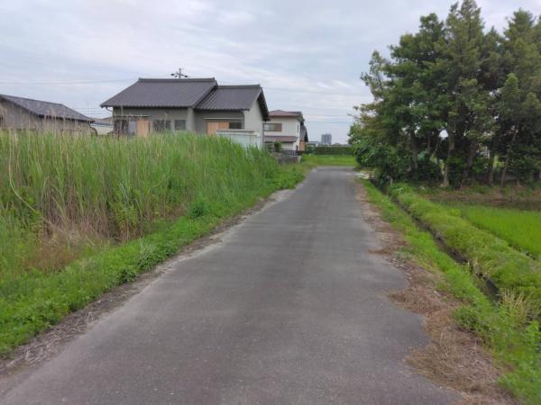 愛西市町方町十二城の土地