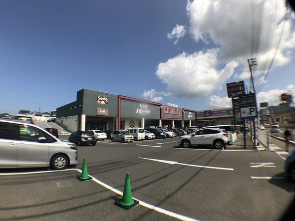 下関市川中本町の中古一戸建て(サンキュードラッグ綾羅木薬局)