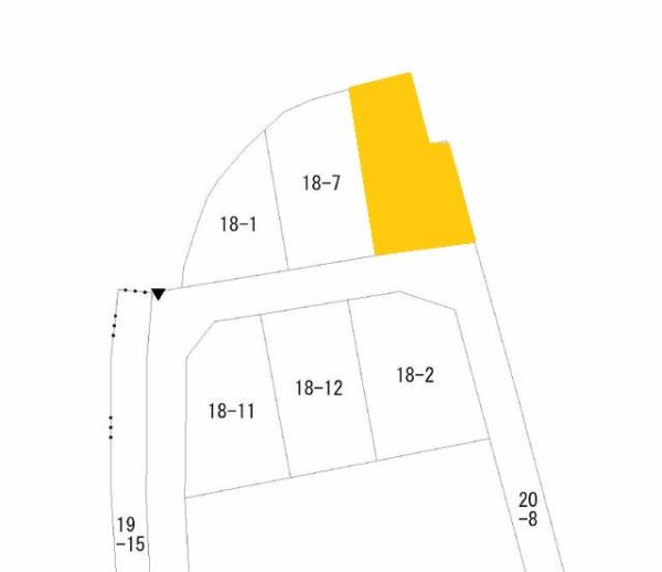 稗田西町／綾羅木駅徒歩６分　線路沿い