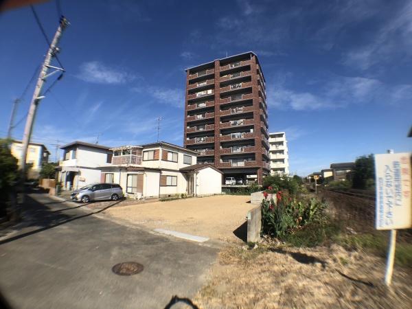 稗田西町／綾羅木駅徒歩６分　線路沿い