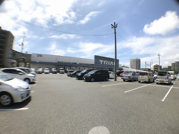 下関市秋根西町１丁目の土地(スーパーセンタートライアル新下関店)