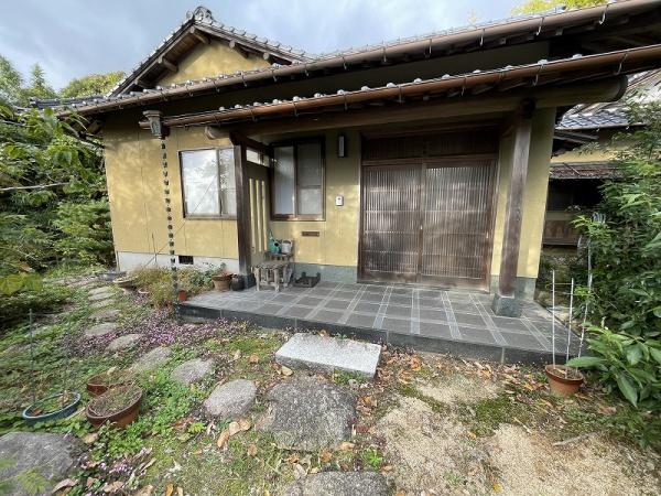 王喜本町一丁目／茶室、畑、裏山のあるお家