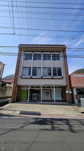 邑智郡川本町／旧酒屋、雑貨屋