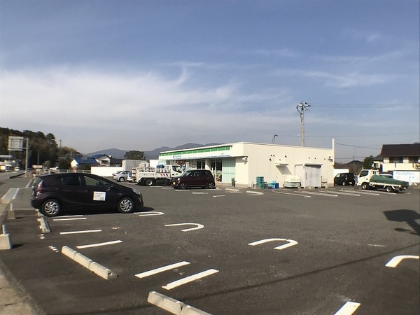 下関市菊川町大字田部の土地(ファミリーマート下関菊川店)