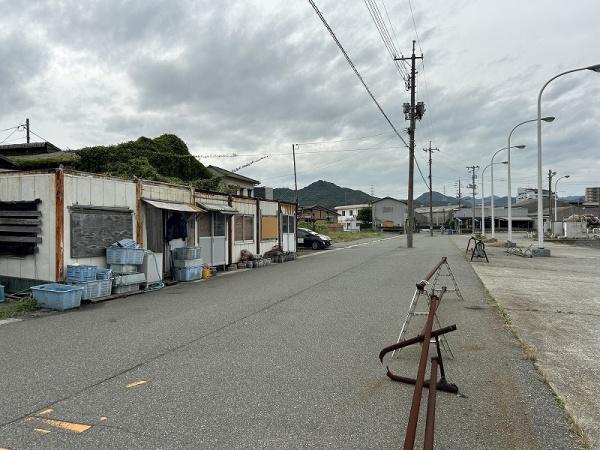 長府東侍町／漁港目の前　倉庫