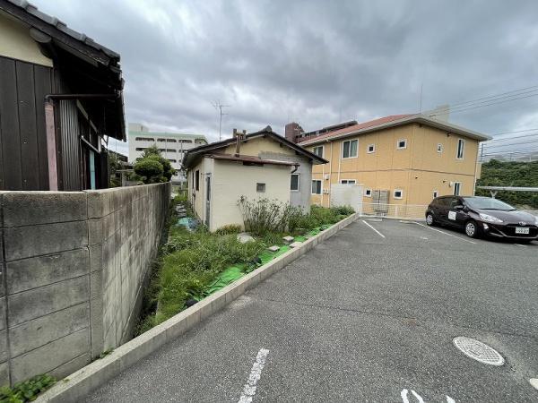 長府三島町倉庫／中古戸建を倉庫にしています
