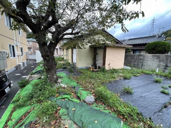 長府三島町倉庫／中古戸建を倉庫にしています