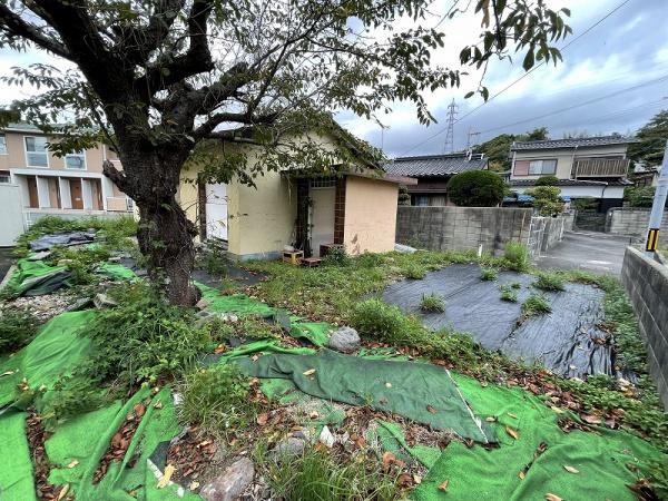 長府三島町倉庫／中古戸建を倉庫にしています