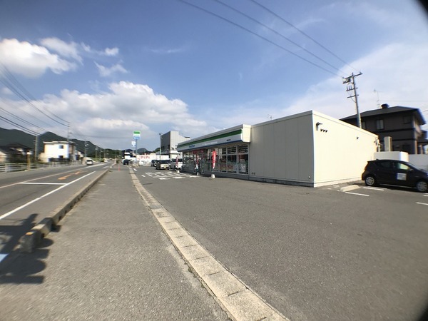 下関市富任町4丁目の中古一戸建て(ファミリーマート下関富任町店)