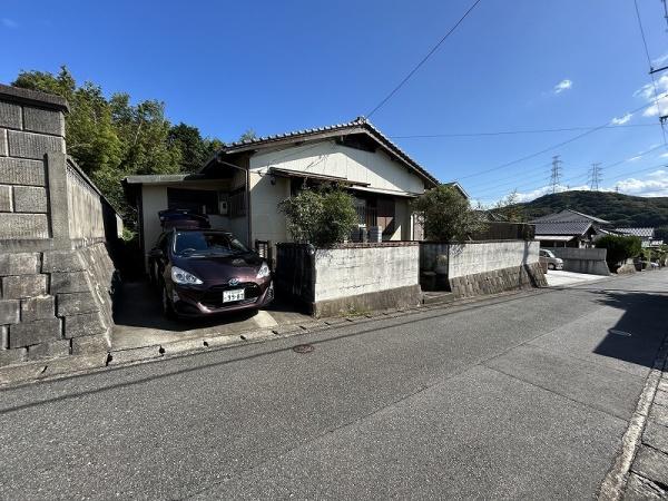 田倉御殿町2丁目／団地内　裏側竹林　落ち着いた環境