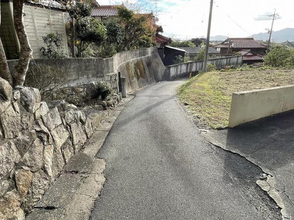 王喜本町1丁目　／現況雑種地　自宅建築可