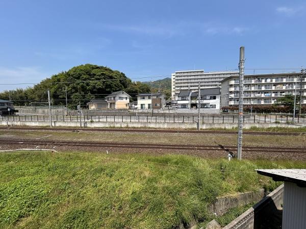 下関市長府松小田本町の中古一戸建て