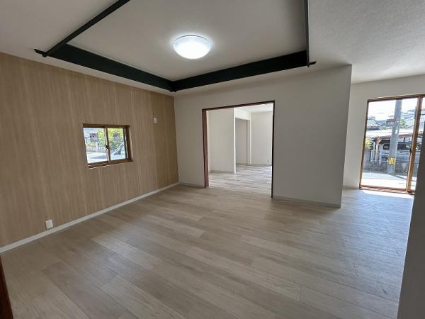 下関市長府松小田本町の中古一戸建て