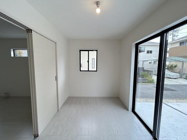 伊倉町3丁目／コンパクト　建売