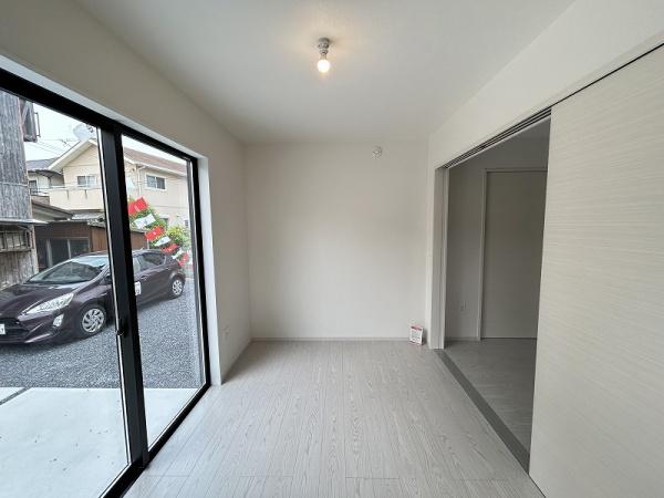 伊倉町3丁目／コンパクト　建売