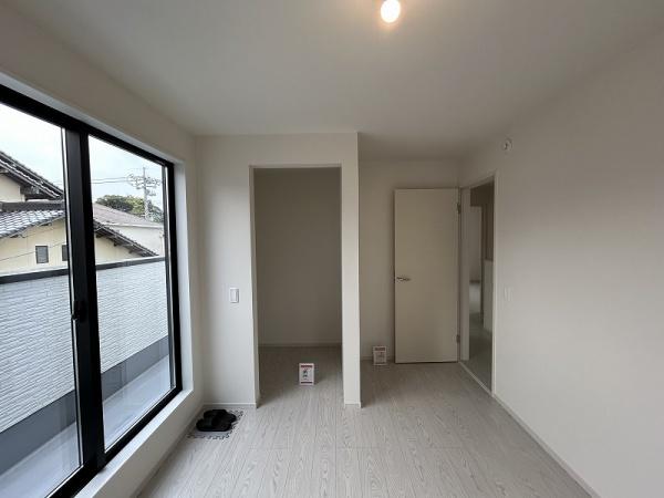 伊倉町3丁目／コンパクト　建売