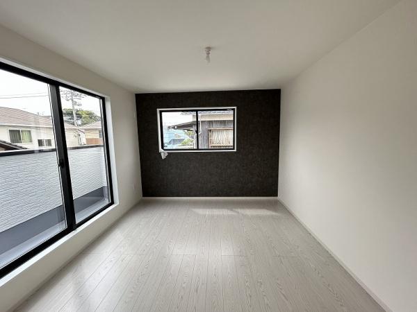 伊倉町3丁目／コンパクト　建売
