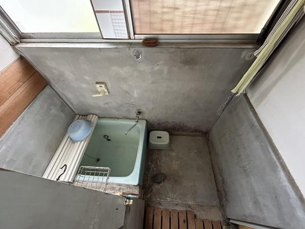 梶栗町4丁目／事務所・倉庫としても