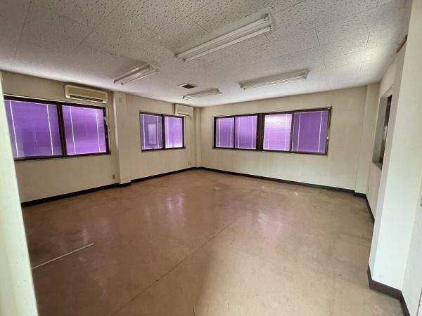 彦島弟子待町三丁目／事務所・倉庫