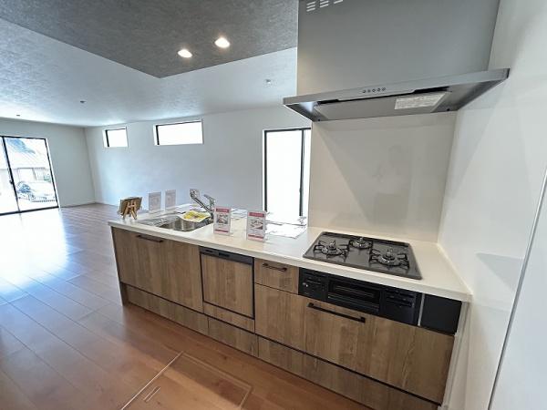 新垢田南町／新築戸建　１Ｆ増室可