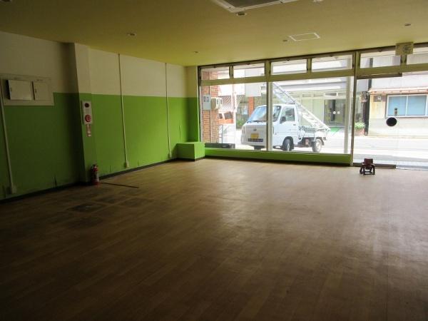 邑智郡川本町／旧酒屋、雑貨屋
