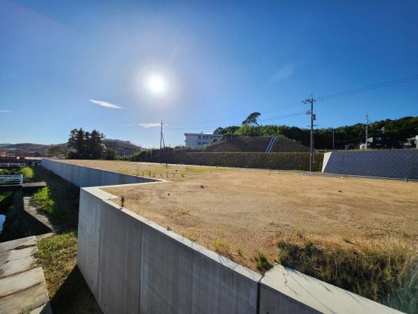 下関市秋根上町１丁目の土地