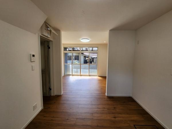 下関市貴船町3丁目の中古一戸建て(リビング)