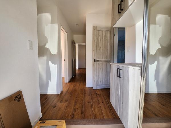 下関市貴船町3丁目の中古一戸建て(玄関)
