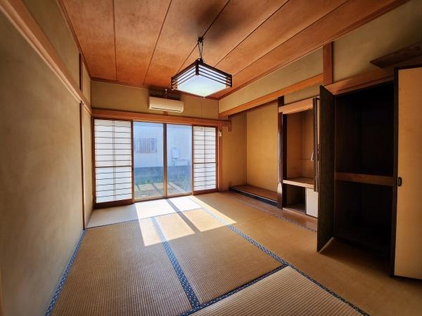 下関市新垢田西町１丁目の中古一戸建て