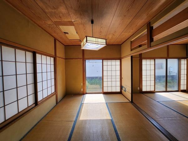 下関市新垢田西町１丁目の中古一戸建て