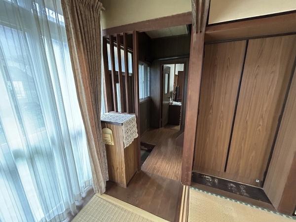 防府市石が口1丁目の中古一戸建て(玄関)