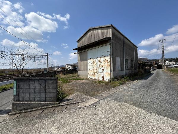 小月茶屋二丁目／倉庫付　戸建