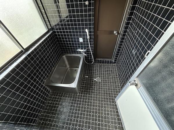 小月茶屋二丁目／倉庫付　戸建