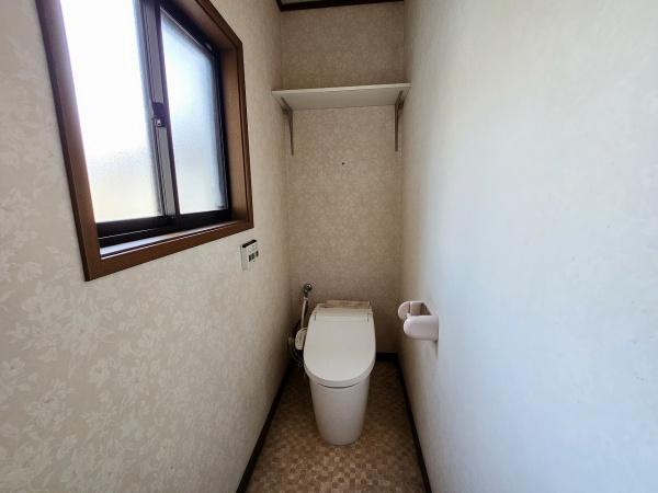 下関市西大坪町の中古一戸建て(トイレ)